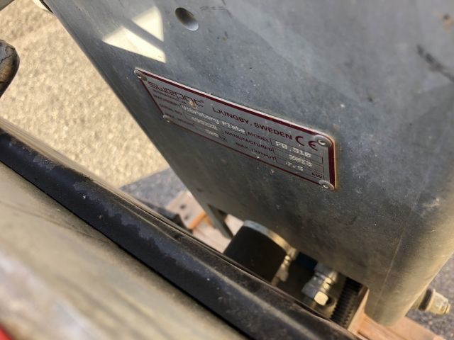 828402-4 Vibroplatta Swepac FB 510