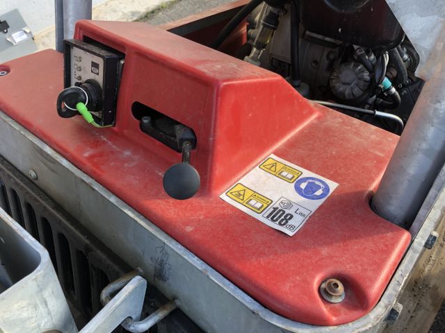 828402-8 Vibroplatta Swepac FB 510