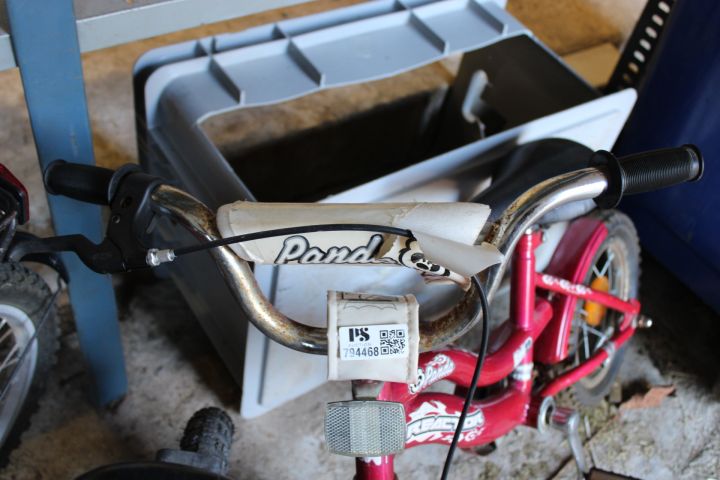 794468-10 Children's bikes - 12 "and 20"