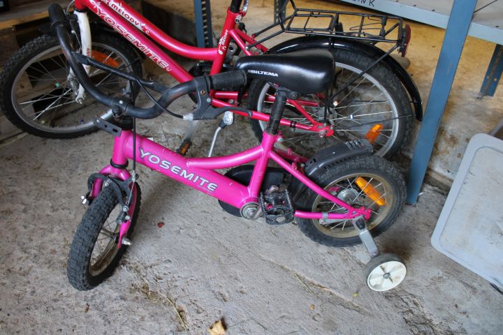 794468-15 Children's bikes - 12 "and 20"