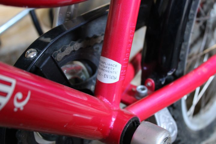 794468-25 Children's bikes - 12 "and 20"