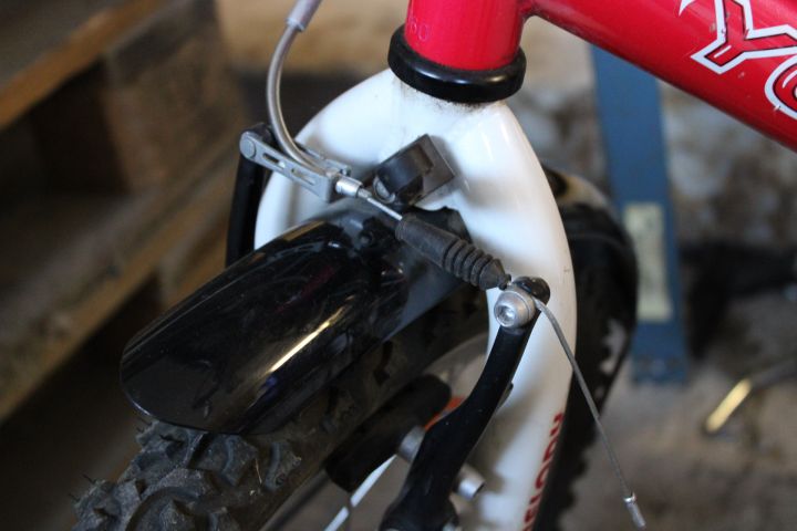 794468-26 Children's bikes - 12 "and 20"