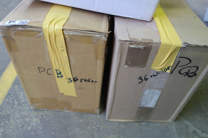 832924-4 80 rolls of PCB tape