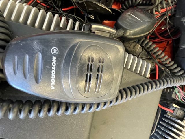 828897-15 Comm radio with accessories Motorola GM360 10pcs