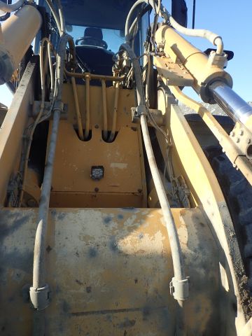 751915-11 Cat IT62H loader