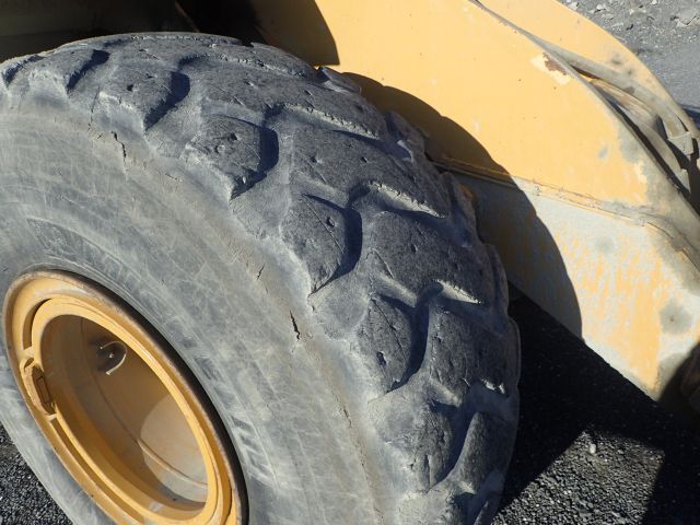 751915-12 Cat IT62H loader