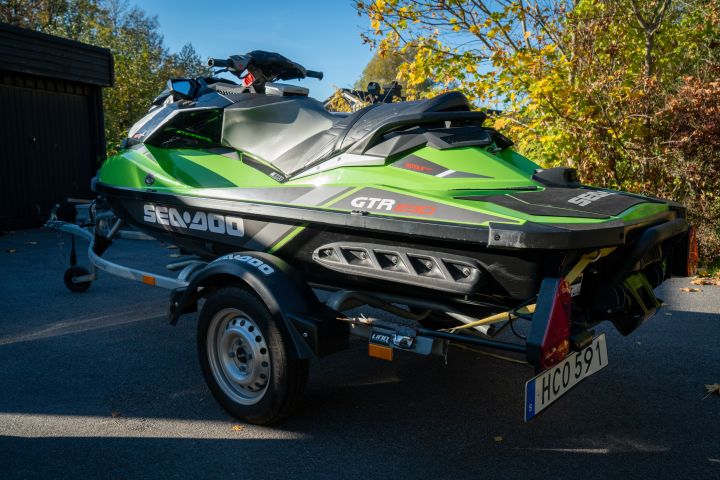 840798-4 Jet ski SEA-DOO GTR-X 230 - 2017 - 46h