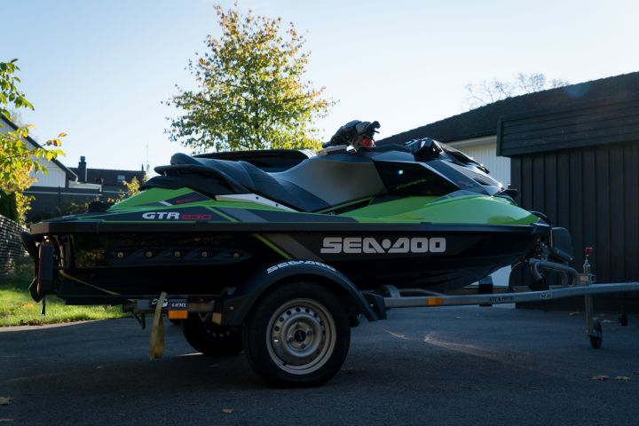840798-8 Jet ski SEA-DOO GTR-X 230 - 2017 - 46h