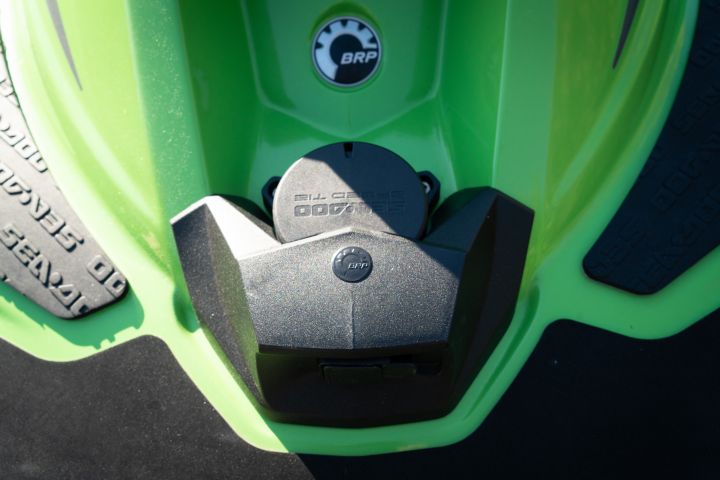 840798-19 Jet ski SEA-DOO GTR-X 230 - 2017 - 46h