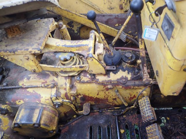 751924-24 Traktorgrävare Volvo GM410