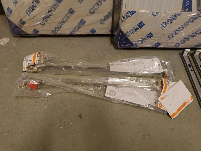 825753-4 Two waterborne elements Korado Radik VKU Type 21 (400x900mm)