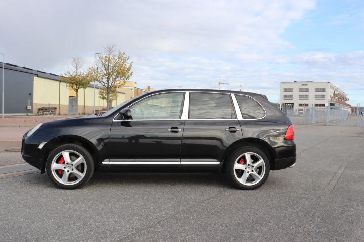 840852-2 Porsche Cayenne Turbo TipTronic S, 450hp, 2005