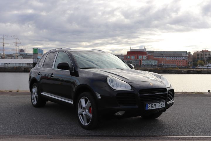 840852-7 Porsche Cayenne Turbo TipTronic S, 450hp, 2005