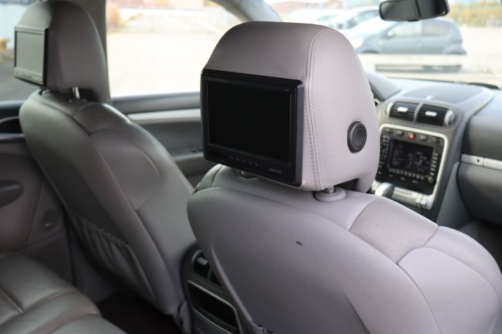 840852-9 Porsche Cayenne Turbo TipTronic S, 450hp, 2005