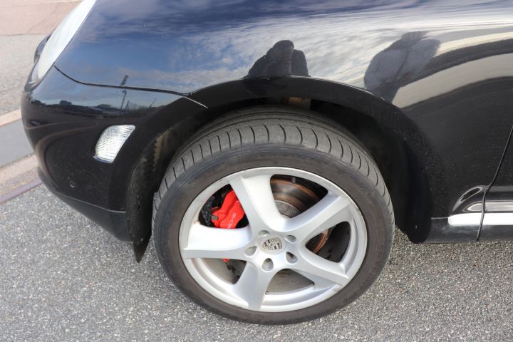 840852-17 Porsche Cayenne Turbo TipTronic S, 450hp, 2005