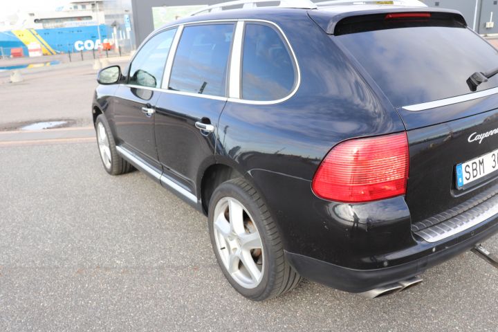 840852-23 Porsche Cayenne Turbo TipTronic S, 450hp, 2005