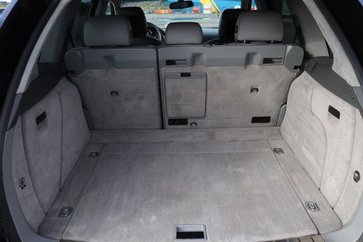 840852-27 Porsche Cayenne Turbo TipTronic S, 450hp, 2005