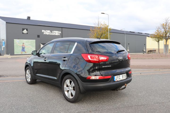 840853-3 Kia Sportage 2.0 CRDi AWD Automatic, 184hp, 2013 (17788mil)