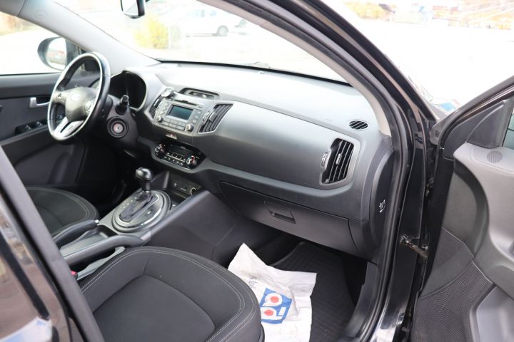 840853-12 Kia Sportage 2.0 CRDi AWD Automatic, 184hp, 2013 (17788mil)