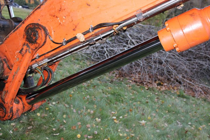 759111-38 Track excavator Hitachi ZX210 (14704h) -06