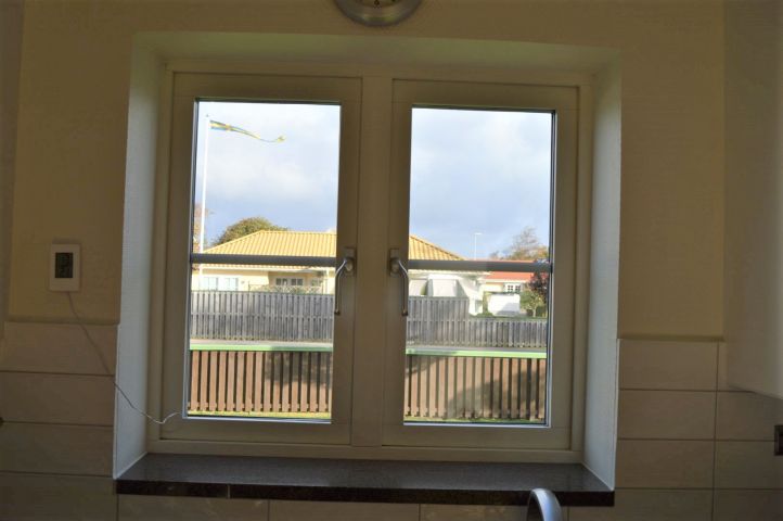 779264-5 Dismantling window
