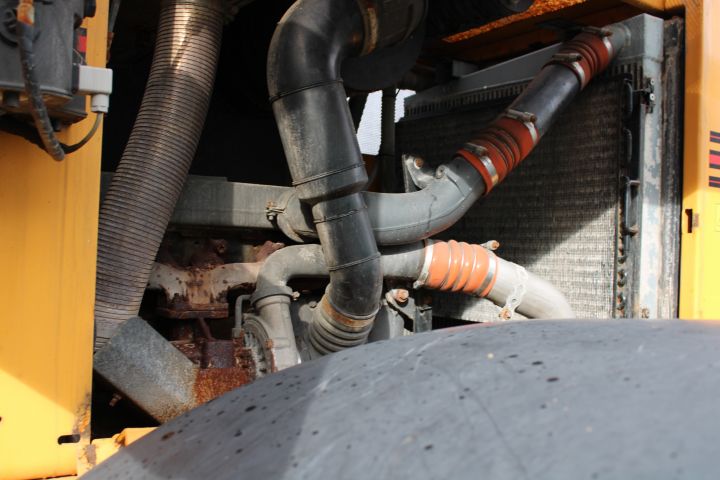 830829-16 Hjullastare Ljungby Maskin L20 -2007