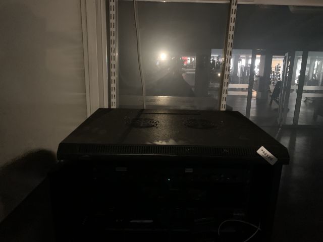 748126-4 Sound system 2