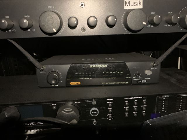 748126-5 Sound system 2