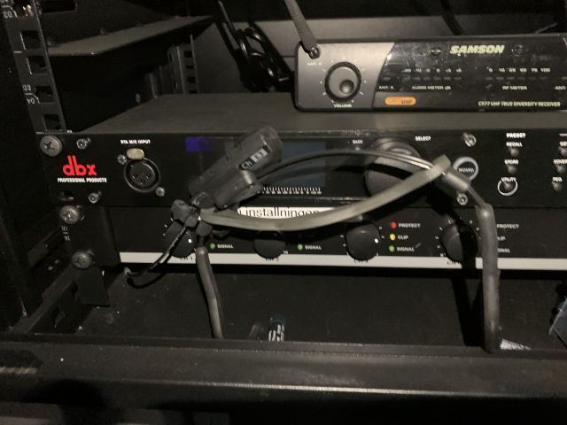 748126-8 Sound system 2