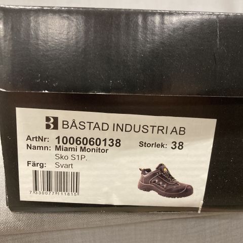 840356-3 Safety shoes Båstad Industri AB Miami monitor p.38