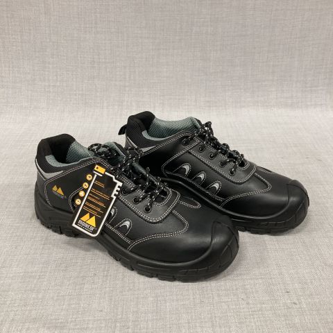 840356-2 Safety shoes Båstad Industri AB Miami monitor p.38