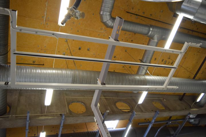 683008-5 Mounting station