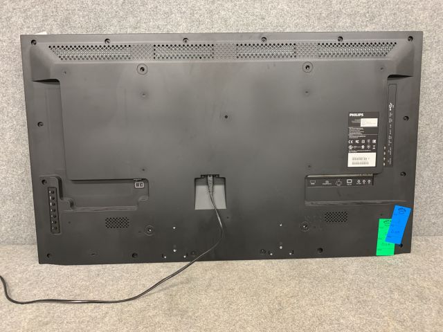 747607-5 TV Philips 42 "BDL4220QL