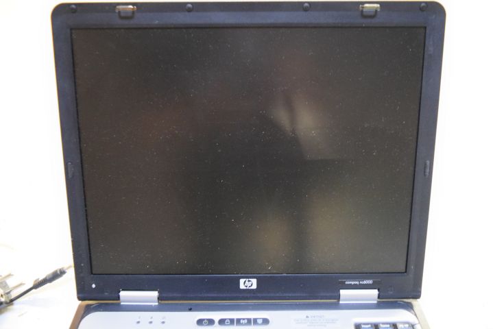 683096-3 HP Compaq PP 2000 Laptop