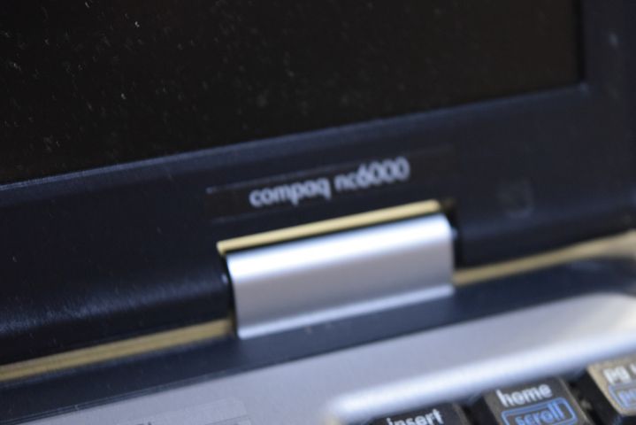 683096-4 HP Compaq PP 2000 Laptop