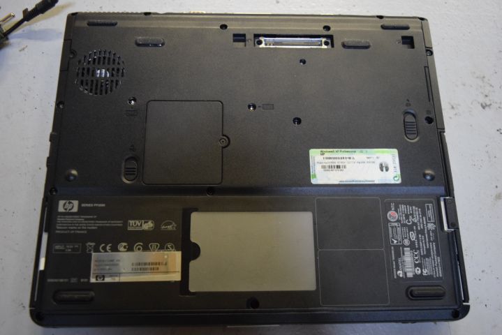 683096-6 HP Compaq PP 2000 Laptop