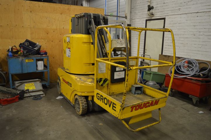779277-3 Bomlift Grove Toucan 1010