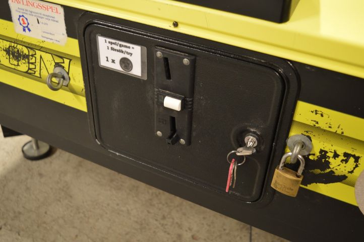 779281-8 Airhockey Stella Typhoon de luxe