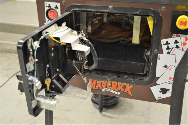 779286-12 Pinball Maverick the movie