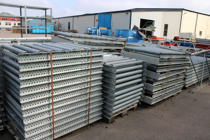 842880-4 Lutande rullbanor för genomloppsställ - Olika storlekar ca 110 st