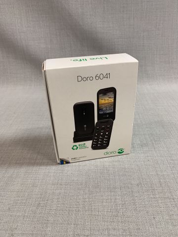 842558-2 Doro 6041 Red / White