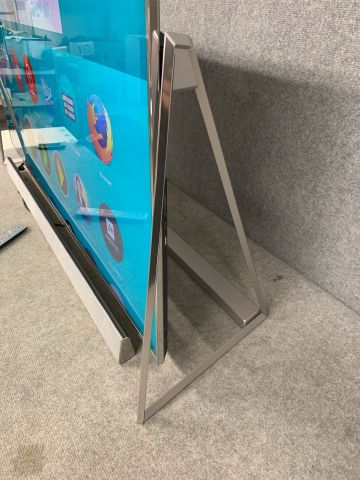 747631-2 Panasonic TX-58DX800 TV