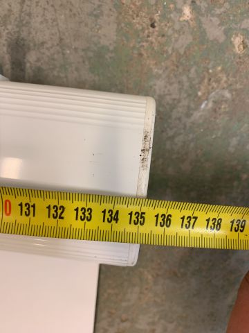 747638-7 Projector screen Abstracta 135 cm