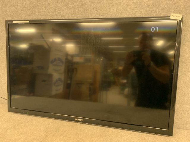 747609-4 Sony 46 "TV KDL-46EX653