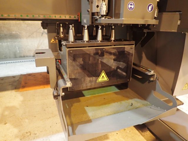 751913-31 Voortman V310 Multimachine