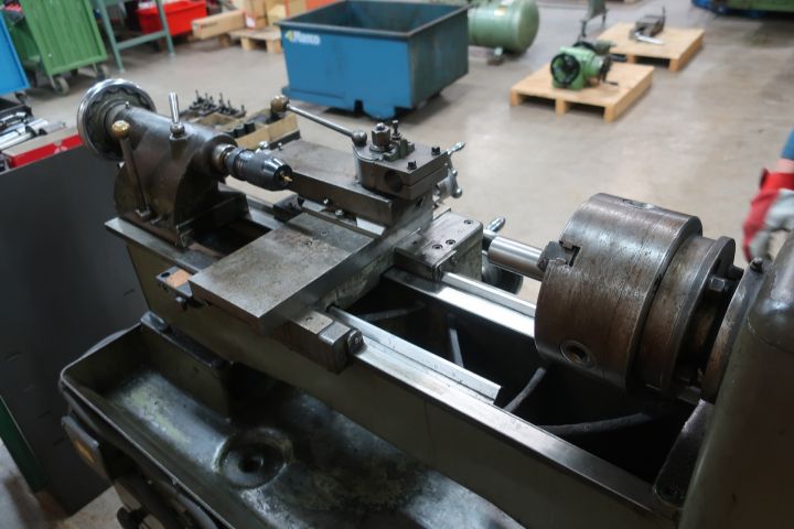 832967-38 Lathe, Weiler Matador model W, with various accessories