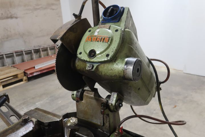 832988-8 Klingkap, Fabris Tipo 250