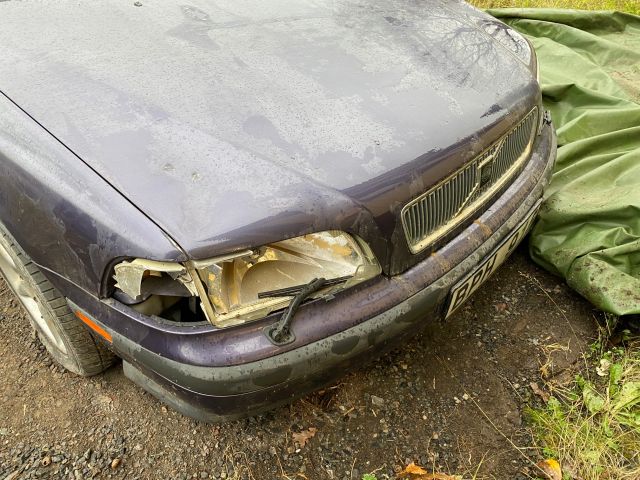 844041-6 Volvo S40, 1996, 138 hp, Renovation object