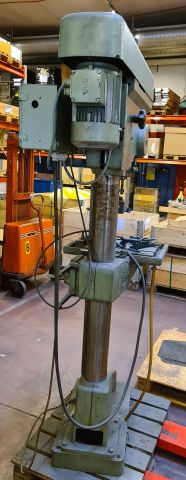 837326-5 IXION Column drilling machine with thread BS 23 GL