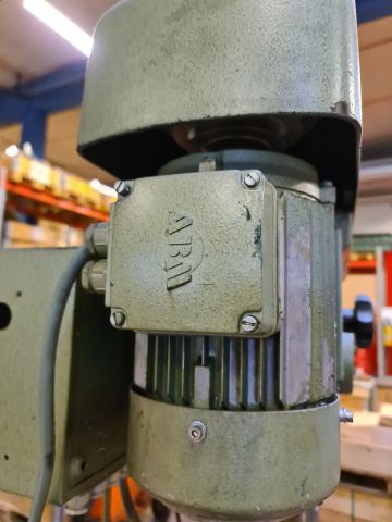 837326-16 IXION Column drilling machine with thread BS 23 GL